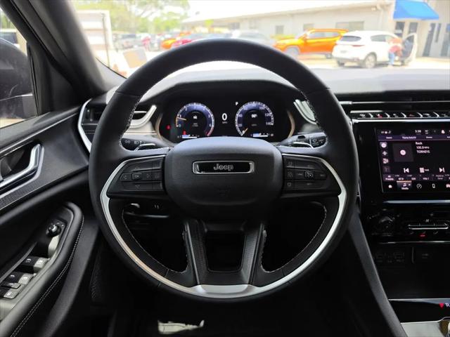 2026 Jeep Grand Cherokee Altitude 4x2