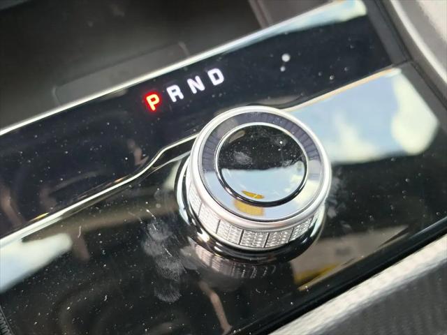 2026 Jeep Grand Cherokee Altitude 4x2
