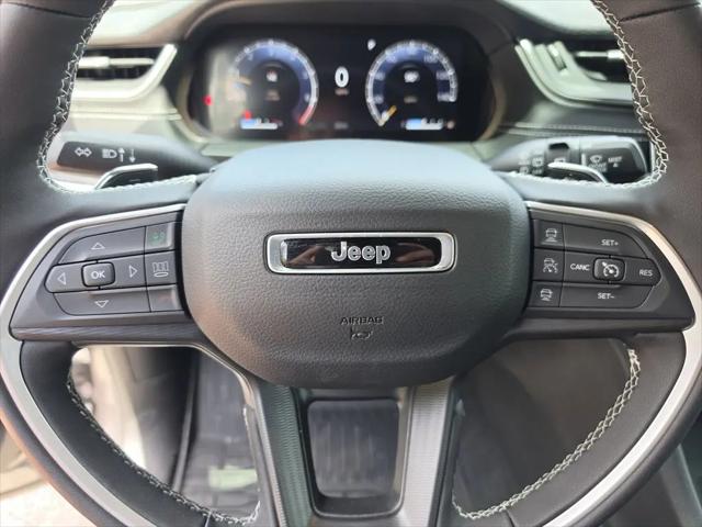 2026 Jeep Grand Cherokee Altitude 4x2