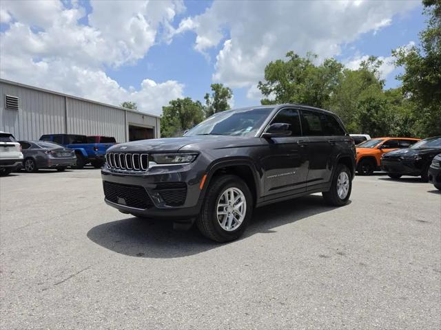 2026 Jeep Grand Cherokee Altitude 4x2