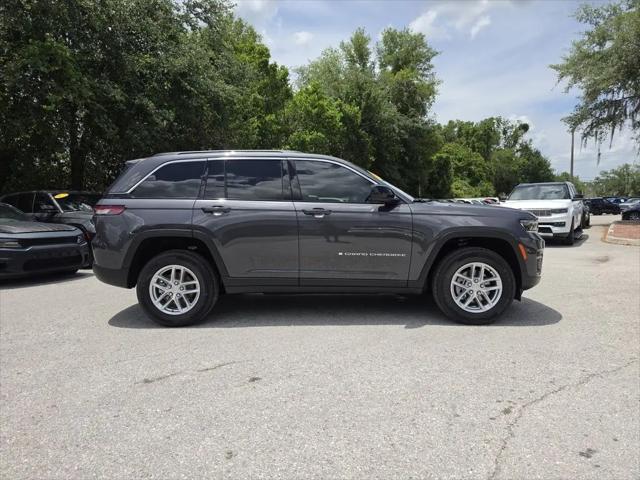 2026 Jeep Grand Cherokee Altitude 4x2