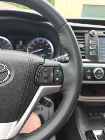 2016 Toyota Highlander XLE V6