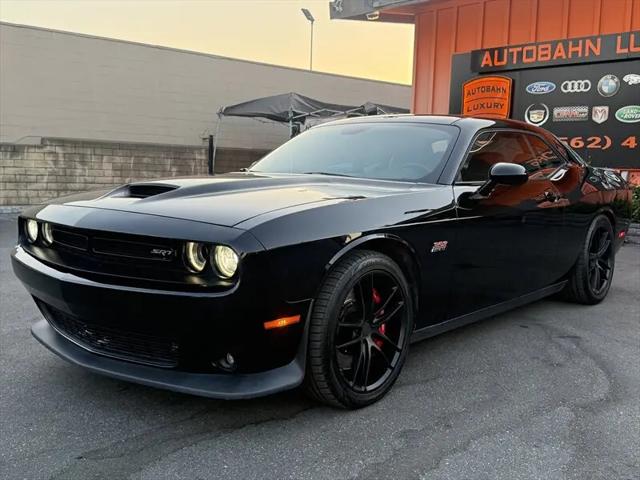 2016 Dodge Challenger SRT 392