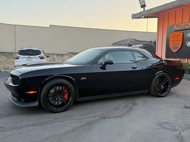 2016 Dodge Challenger SRT 392