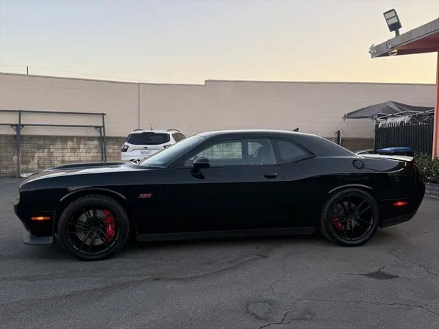 2016 Dodge Challenger SRT 392
