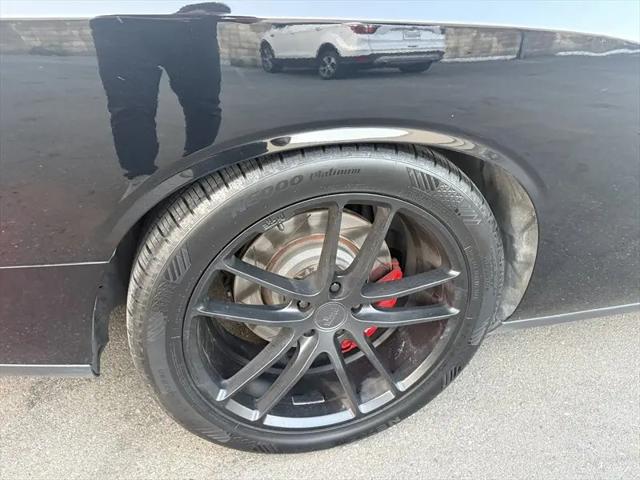2016 Dodge Challenger SRT 392