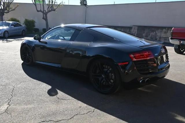 2008 Audi R8 Standard