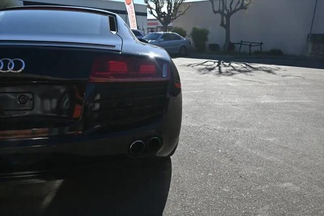 2008 Audi R8 Standard