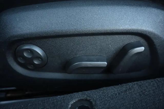 2008 Audi R8 Standard