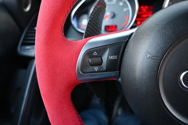 2008 Audi R8 Standard