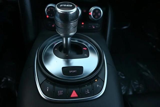 2008 Audi R8 Standard