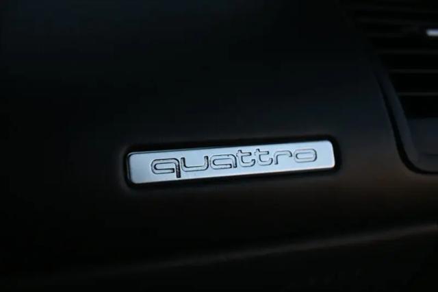 2008 Audi R8 Standard