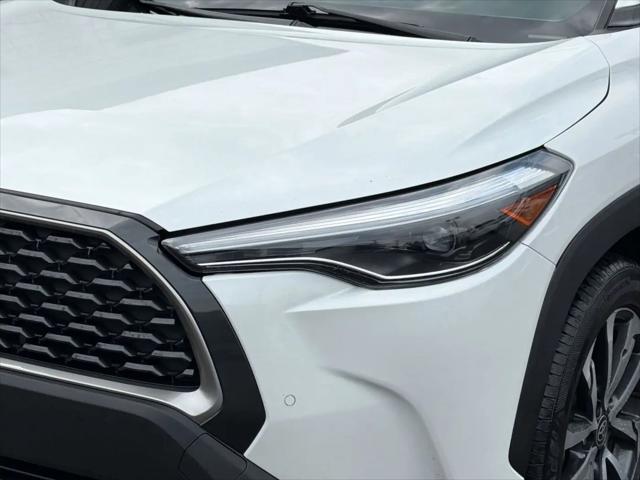 2023 Toyota Corolla Cross XLE