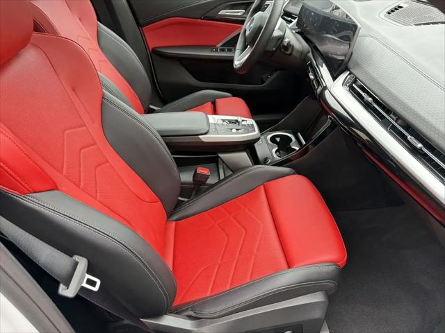 2025 BMW X2 xDrive28i