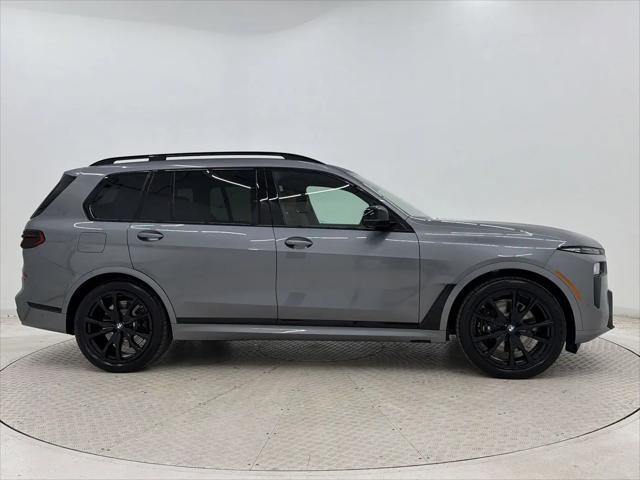 2027 BMW X7 M60i