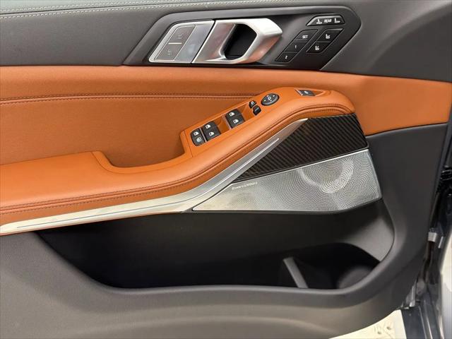 2027 BMW X7 M60i