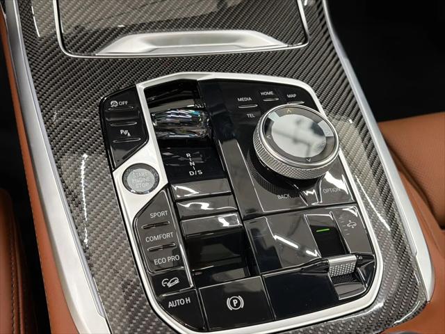 2027 BMW X7 M60i