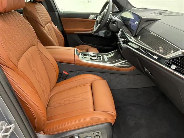 2027 BMW X7 M60i