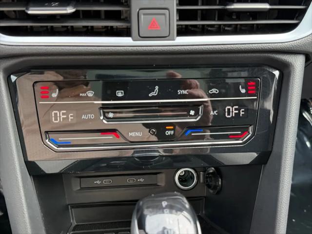 2026 Volkswagen Taos SE
