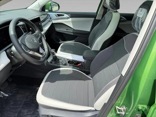 2026 Volkswagen Taos SE