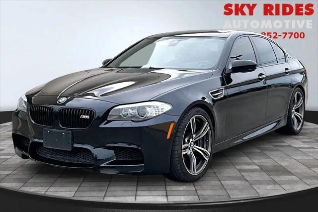2013 BMW M5 Standard