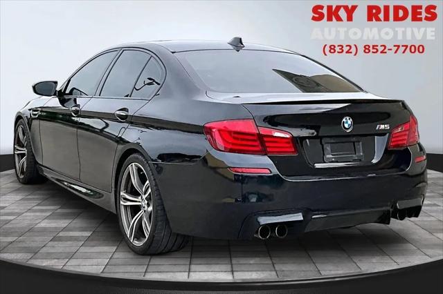 2013 BMW M5 Standard