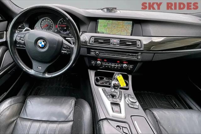 2013 BMW M5 Standard