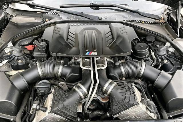 2013 BMW M5 Standard