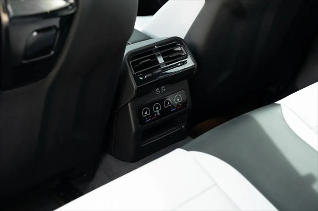 2025 BMW M5 Standard
