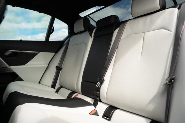 2025 BMW M5 Standard