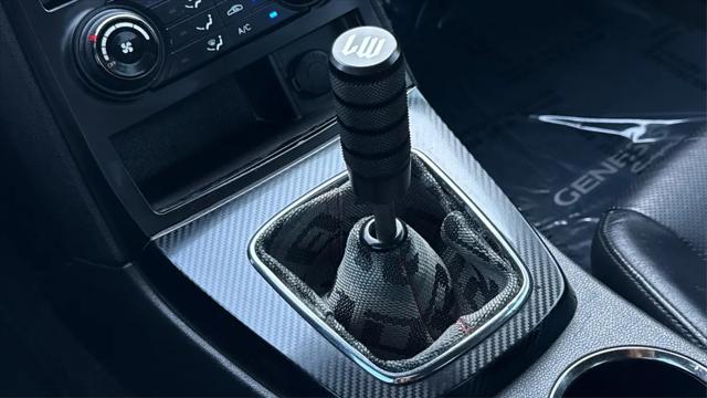 2011 Hyundai Genesis Coupe 2.0T R-Spec
