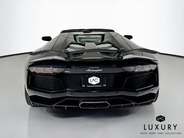 2016 Lamborghini Aventador LP700-4