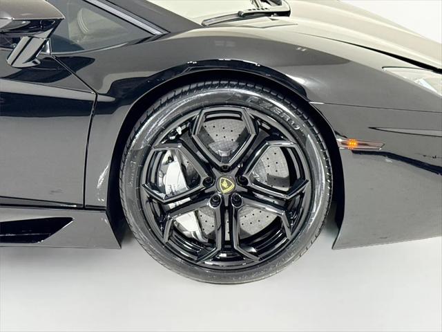 2016 Lamborghini Aventador LP700-4