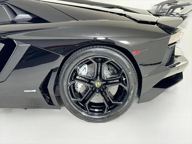 2016 Lamborghini Aventador LP700-4