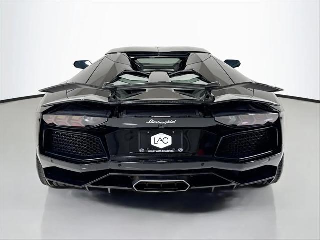 2016 Lamborghini Aventador LP700-4