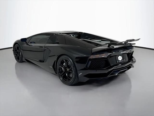 2016 Lamborghini Aventador LP700-4