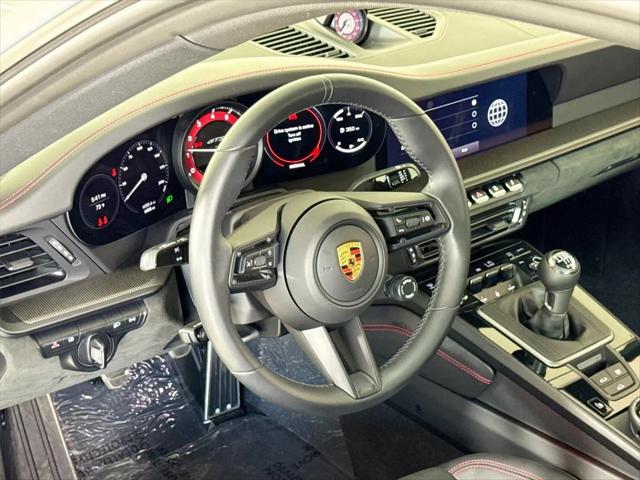 2023 Porsche 911 Carrera GTS