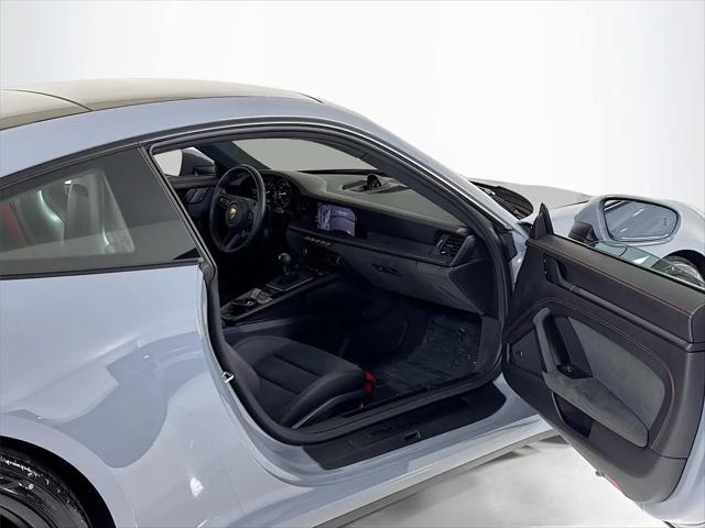 2023 Porsche 911 Carrera GTS