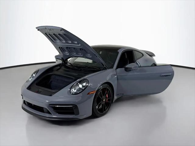 2023 Porsche 911 Carrera GTS