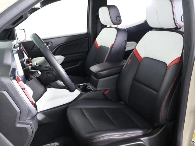2023 GMC Canyon 4WD Crew Cab Short Box AT4X