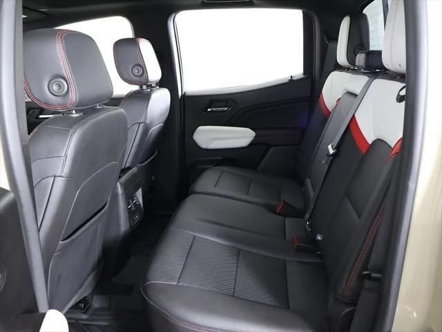 2023 GMC Canyon 4WD Crew Cab Short Box AT4X