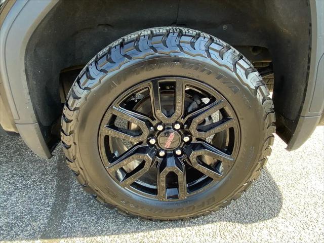 2022 GMC Sierra 1500 Limited 4WD Crew Cab Short Box Elevation with 3VL