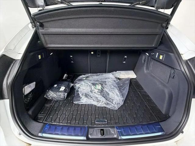 2026 Jaguar F-PACE R-Dynamic S P400 AWD Automatic