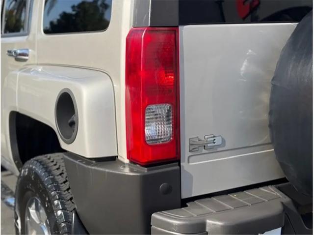 2006 HUMMER H3 SUV