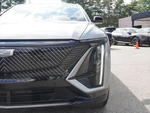 2024 Cadillac iQ Tech w/1SA