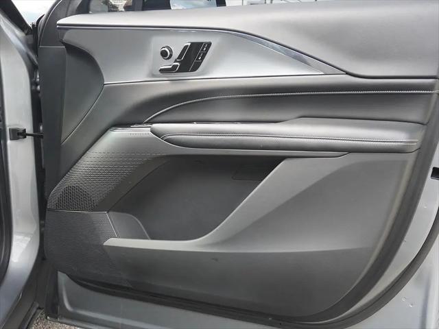 2024 Cadillac iQ Tech w/1SA
