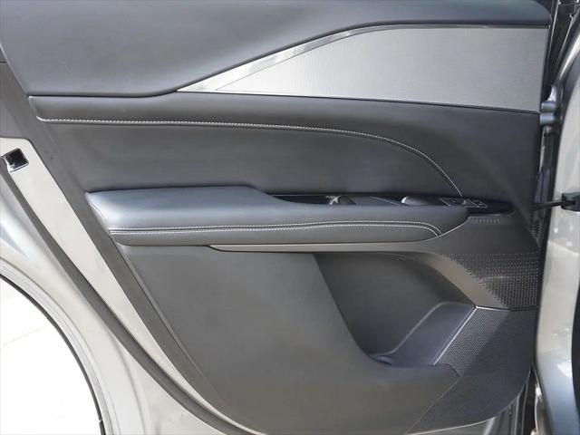 2024 Cadillac iQ Tech w/1SA