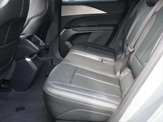 2024 Cadillac iQ Tech w/1SA