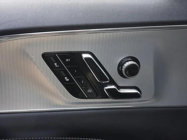 2024 Cadillac iQ Tech w/1SA