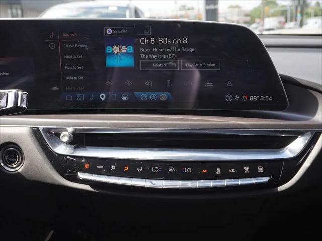 2024 Cadillac iQ Tech w/1SA
